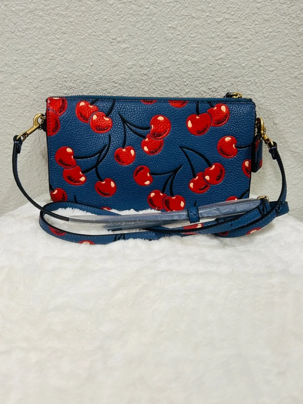Coach Cherry Print Blue Crossbody Wallet Bag 8 inches New - Picture 2 of 12